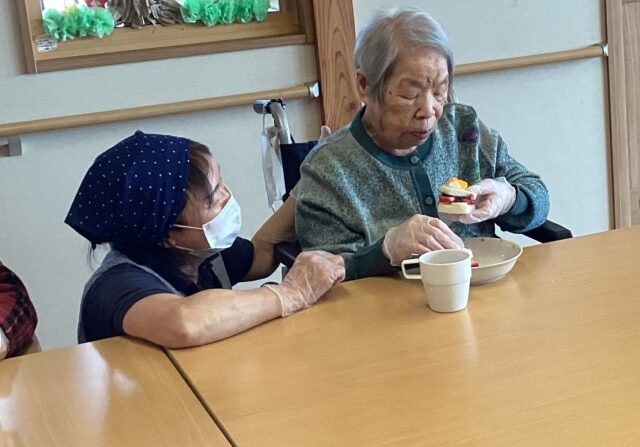 フルーツサンド作り🍓🍌